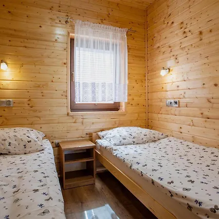 Apartment Awesome In Ostrowite With Sauna