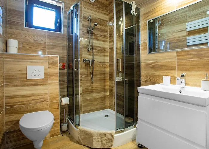 Stunning In Ostrowite